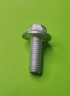 99303 Болт с буртиком 6х17