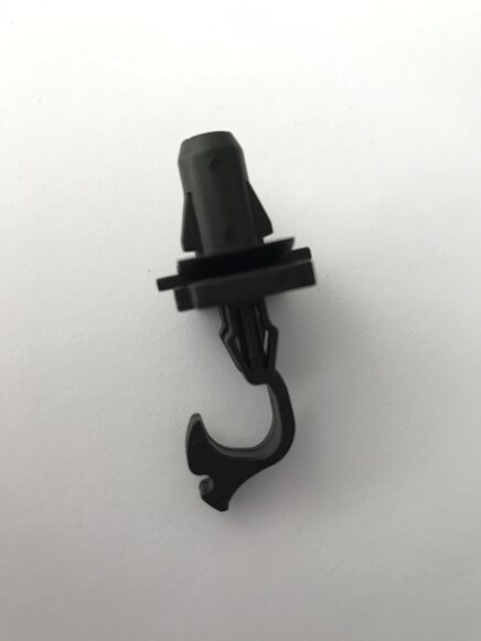 89085-1 Клипса крепежная