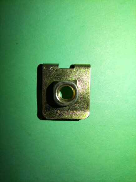 99376 Закладная усиленная под винт м6 20х23