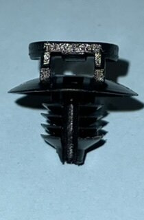 90377 Клипса под хомут-стяжку 8мм