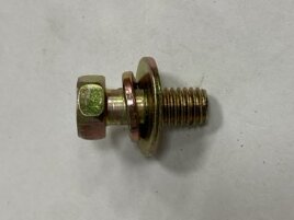 99264-99271  Болт 8х26мм