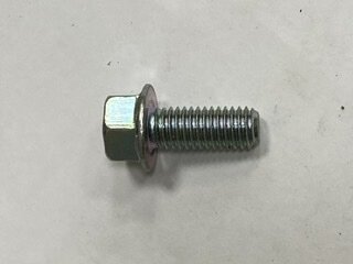 99273 Болт 8х28мм