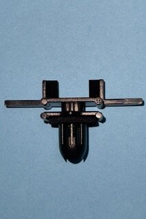 91367 Клипсв порога Porche 911